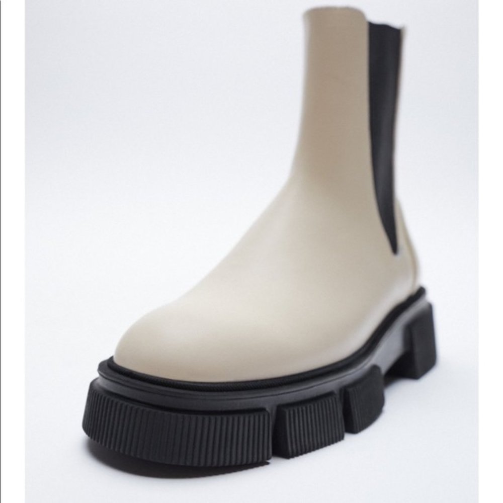 ZARA Low Heeled Lug Sole Leather Ankle Boots - Picture 8 of 15